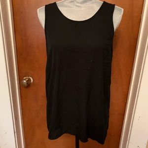 Black tank with lower back hem and split bottom